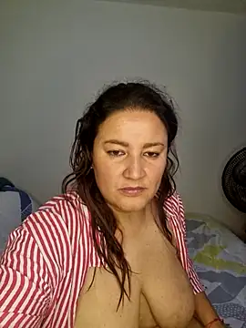 XXX chat uživo modela kitty_84