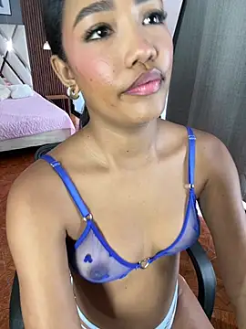 kali_rousseのライブXXXチャット
