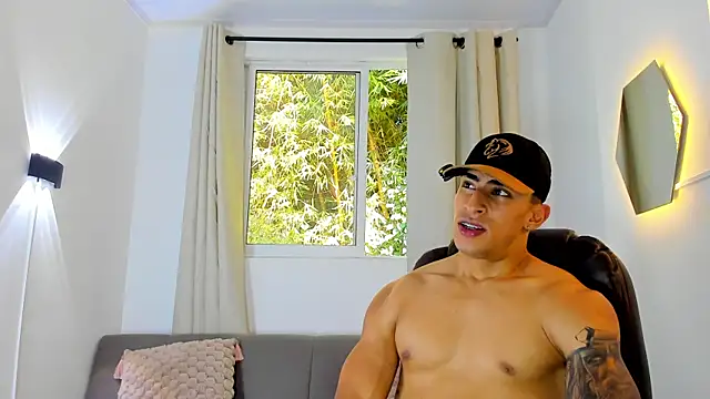 Chat XXX Live Mr_adrian