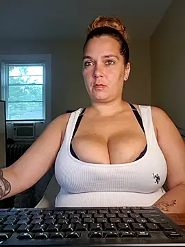 Aria423 Chat XXX in diretta