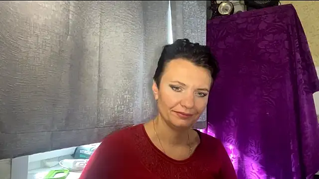 Chat XXX ao vivo de HotMamaQueen234