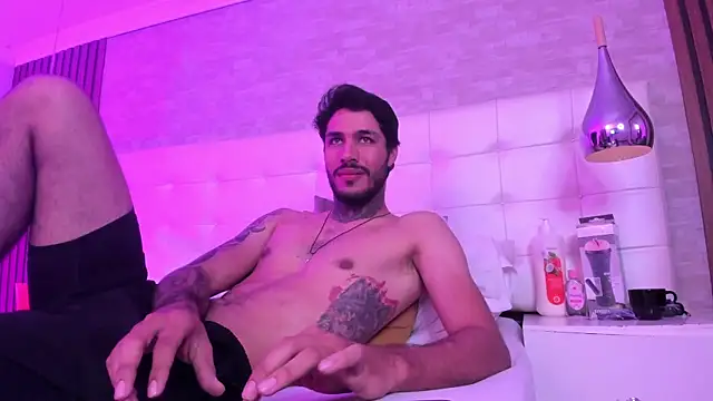 Chat +18 de JacksonGreenn ao vivo