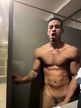 willclayy Live XXX Chat