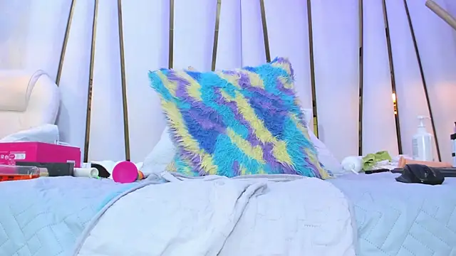 Živý XXX chat violet_gray_