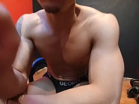 jhonny_thes28's Live XXX Chat