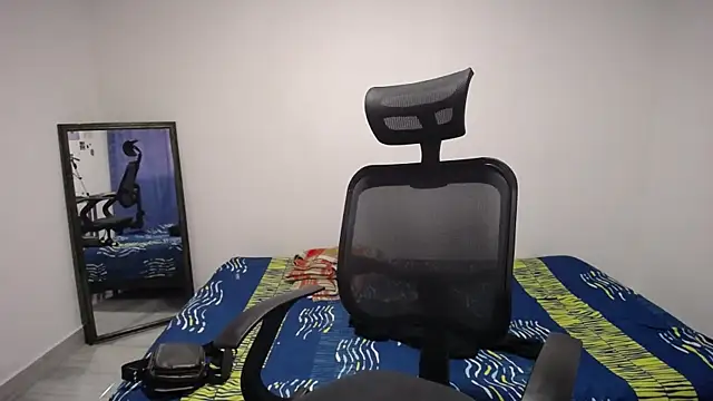 present_the_magic Live XXX Chat