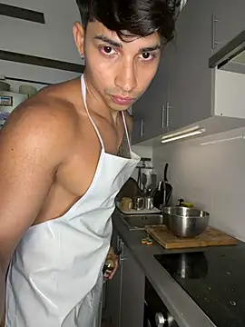 XXX chat uživo modela David_Tresh5
