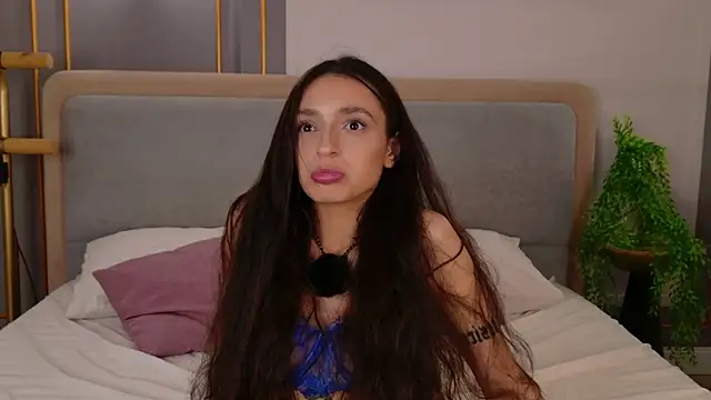 Chatroom XXX en direct de AdoraCortes