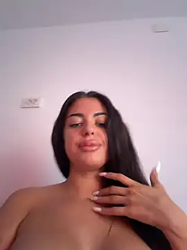OlyviaDelight Adlı Modelin Canlı XXX Sohbeti