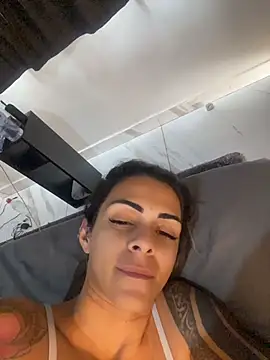Chat +18 de sabrinaneves ao vivo