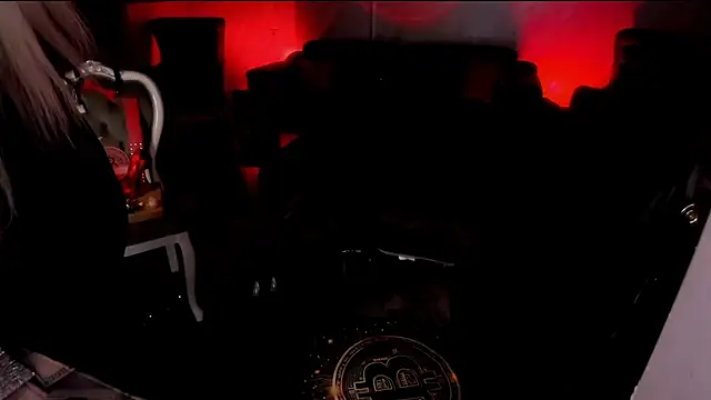 FinDomGod Live XXX-Chat