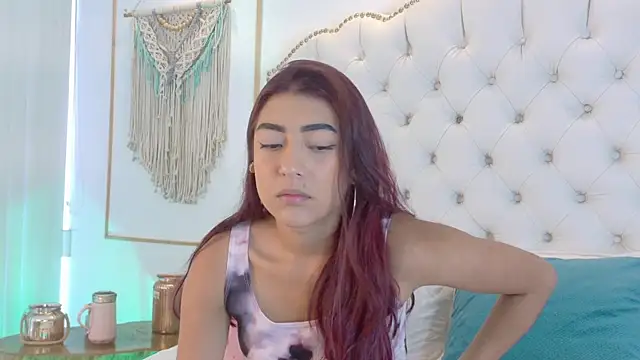 Chatroom XXX en direct de Sara_funy