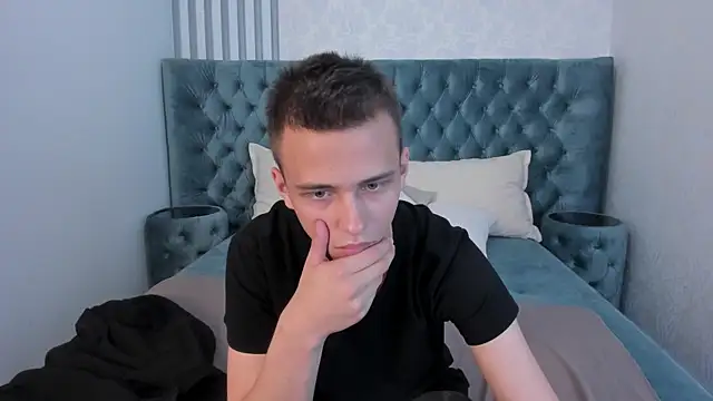 lucaskaur – Naživo XXX chat