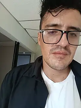 WildMatthew লাইভ XXX চ্যাট