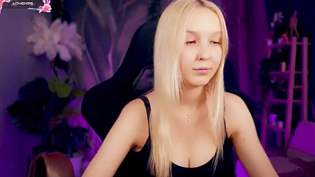 MaoqiBeverly – Naživo XXX chat