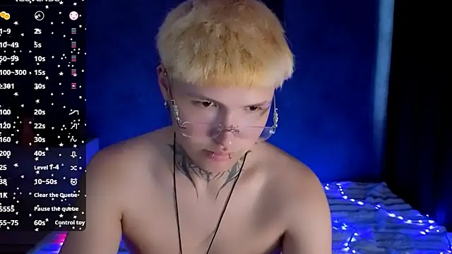 JonnyDarkk élő XXX-chatje