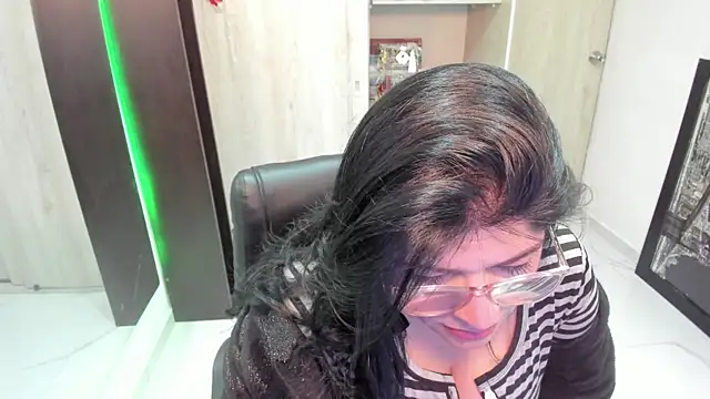 BellaFlaming 라이브 XXX 채팅