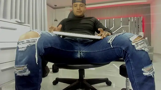 Chatroom XXX en direct de master_leather