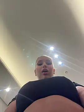 Syka0001 Webcam-Show