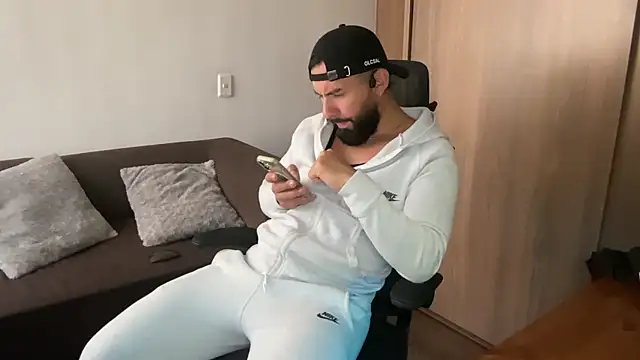 Rob_fab Live XXX Chat