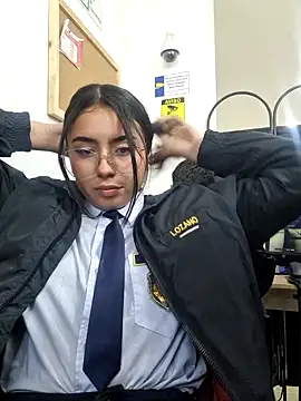 Angela__05 élő XXX-chatje