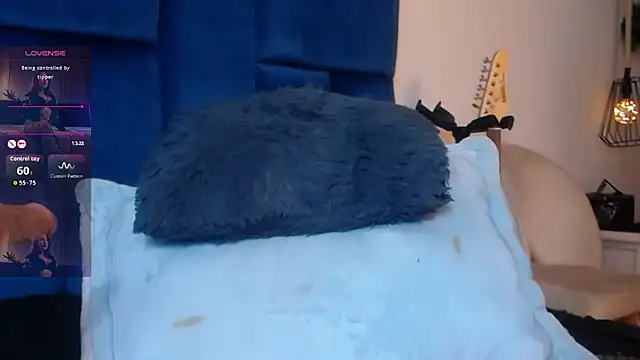 Raven_Blue_: онлайн-секс-чат