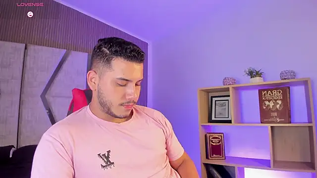 Chat XXX Live Axel_grey_