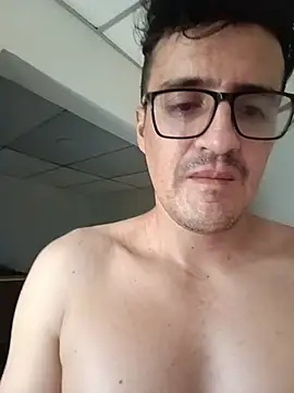 WildMatthew Live XXX-chat