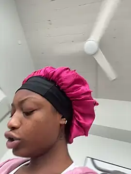 Princessssbby XXX чат на живо