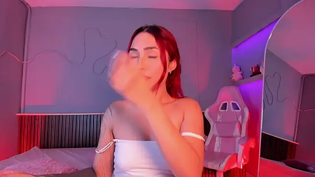 AriiCherry – Naživo XXX chat