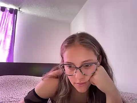 soficap's Live XXX Chat