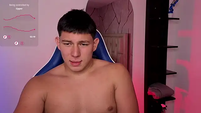 JamesCr_ – Naživo XXX chat