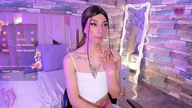 CYRUS_TAY Adlı Modelin Canlı XXX Sohbeti