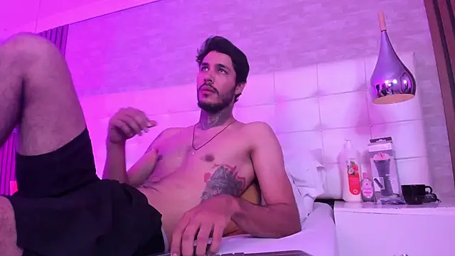 Chat XXX en directo de JacksonGreenn