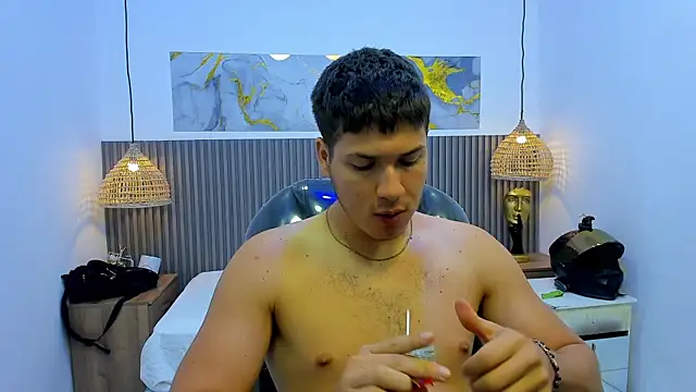 AlessandroFranco Live XXX-chat