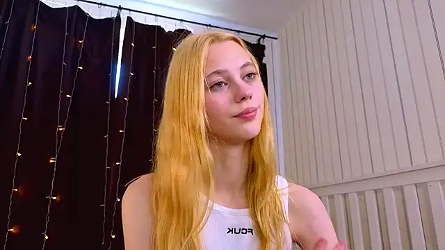 HarriettKitty Chat XXX live