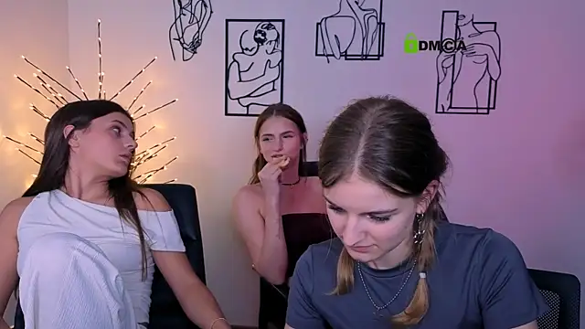 XXX chat uživo modela lisa_dark_