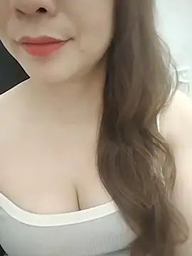 Cogai-nhutnhat Adlı Modelin Canlı XXX Sohbeti
