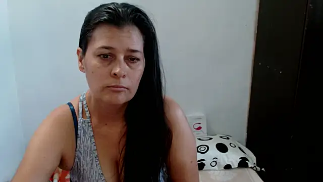 Czat XXX na żywo – KARYNA_MILF