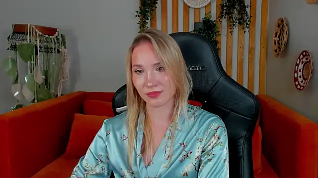 ElaraVoltage 라이브 XXX 채팅