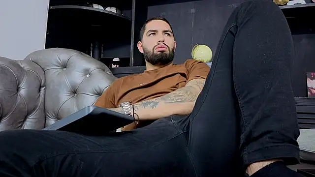Czat XXX na żywo – matteosantos