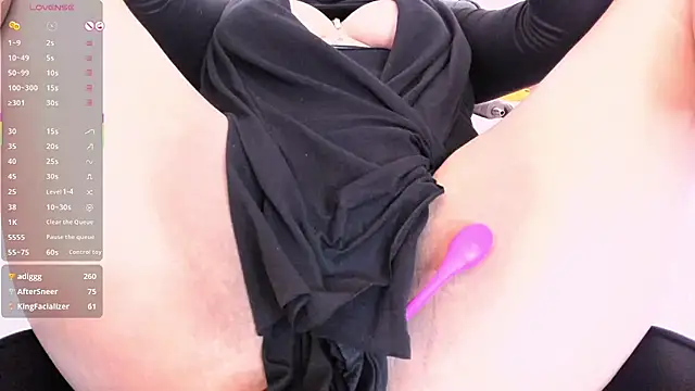 zully_arab Adlı Modelin Canlı XXX Sohbeti