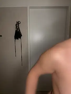 Hannah-2007 – Naživo XXX chat