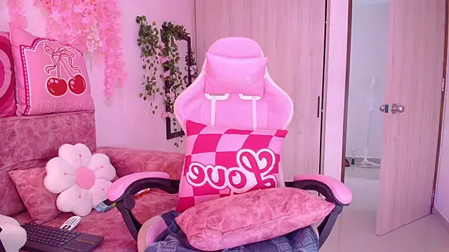 Ana__grace élő XXX-chatje