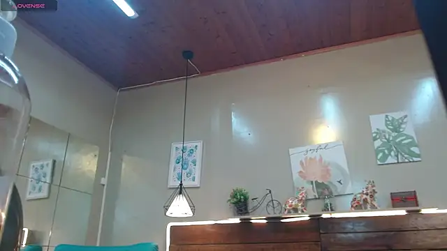 FelipeFriendly live XXX chat