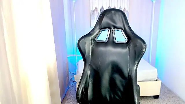Онлайн чат XXX YorYo_hot