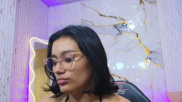 PEACHY_TAY 라이브 XXX 채팅