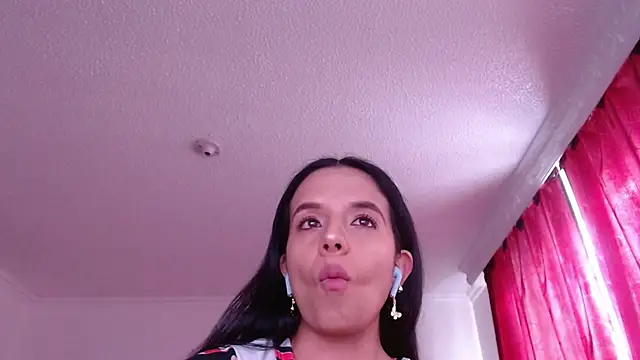 VALERY_MEER's Live XXX Chat