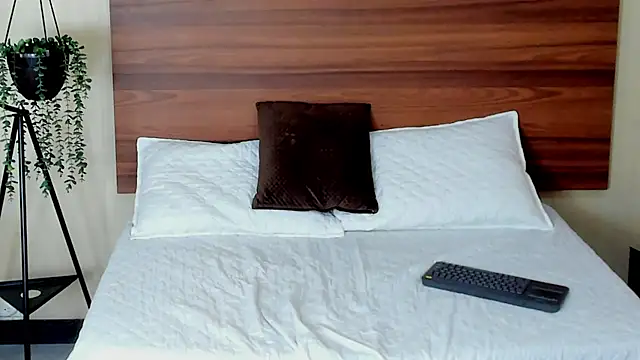 SamayRyann Adlı Modelin Canlı XXX Sohbeti