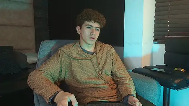 Chat +18 de Tyler_Mcrey ao vivo
